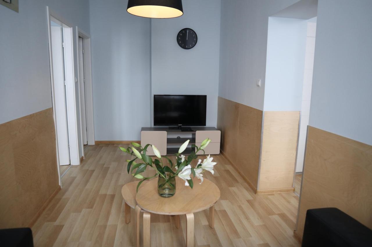 One More Night Apartment, Poznan Old Town Luaran gambar