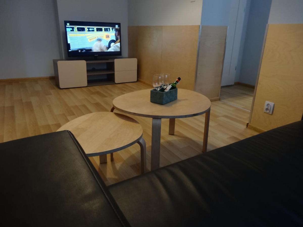 One More Night Apartment, Poznan Old Town Luaran gambar